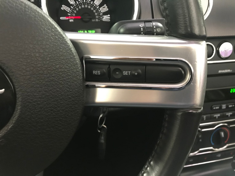 Used-2007-Ford-Mustang-GT-Convertible-Premium