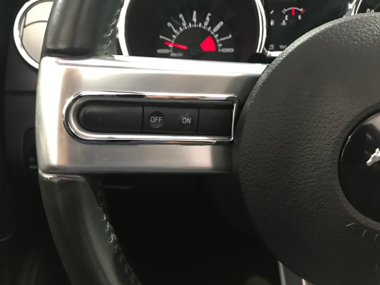 Used-2007-Ford-Mustang-GT-Convertible-Premium