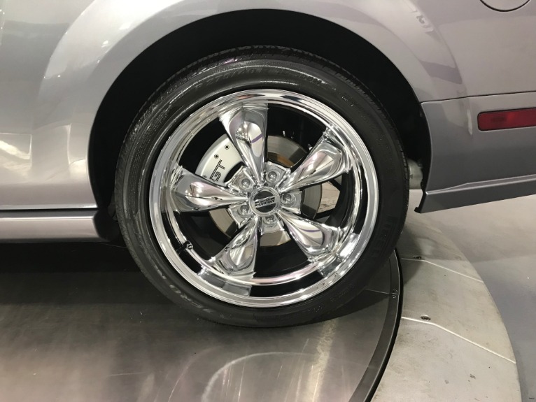 Used-2007-Ford-Mustang-GT-Convertible-Premium