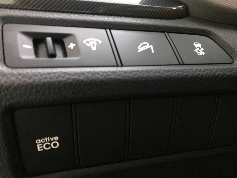 Used-2013-Hyundai-Santa-Fe-Sport-20T