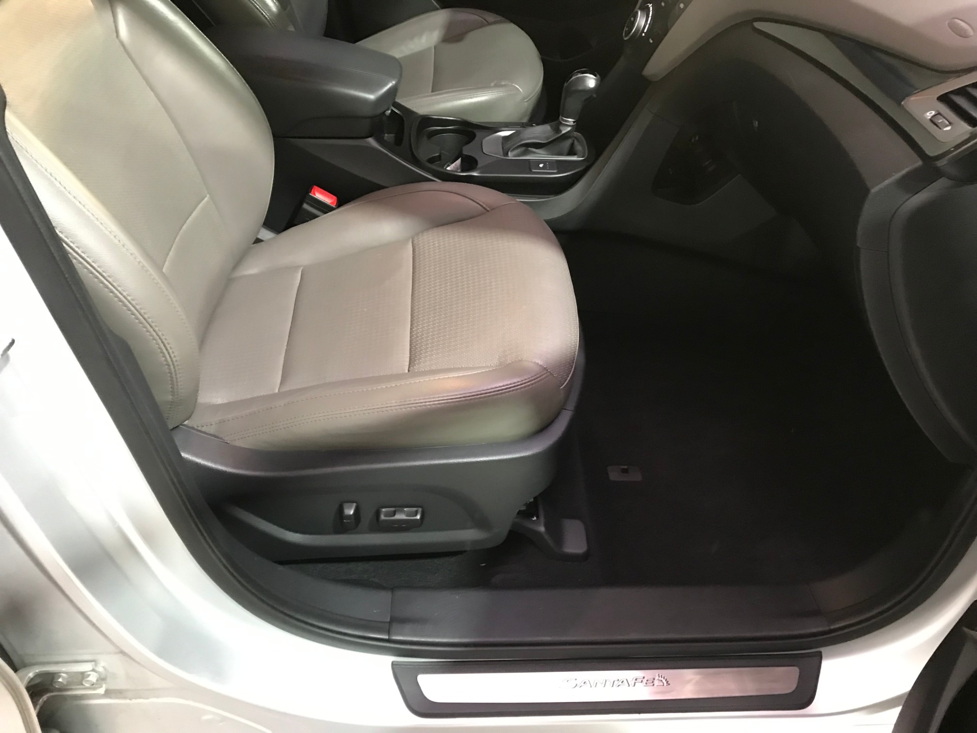 Used-2013-Hyundai-Santa-Fe-Sport-20T-FWD