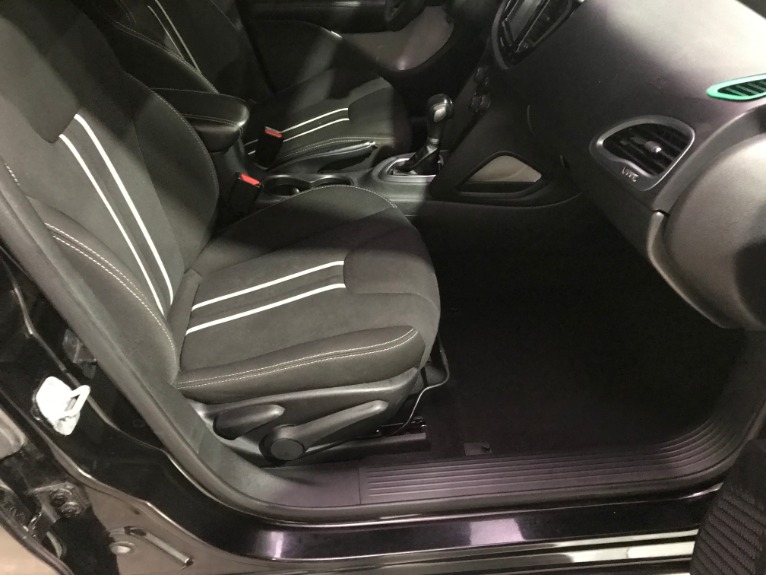 Used-2014-Dodge-Dart-SXT