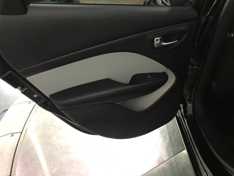 Used-2014-Dodge-Dart-SXT