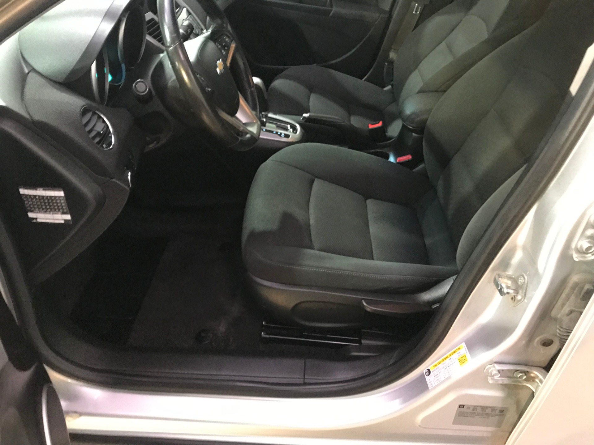 Used-2012-Chevrolet-Cruze-LT