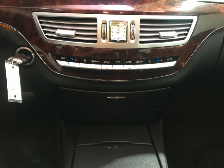 Used-2007-Mercedes-Benz-S-Class-S-550