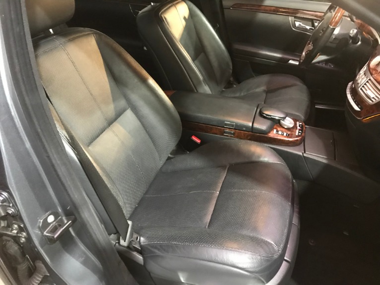 Used-2007-Mercedes-Benz-S-Class-S-550