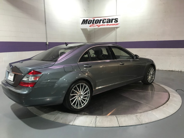 Used-2007-Mercedes-Benz-S-Class-S-550