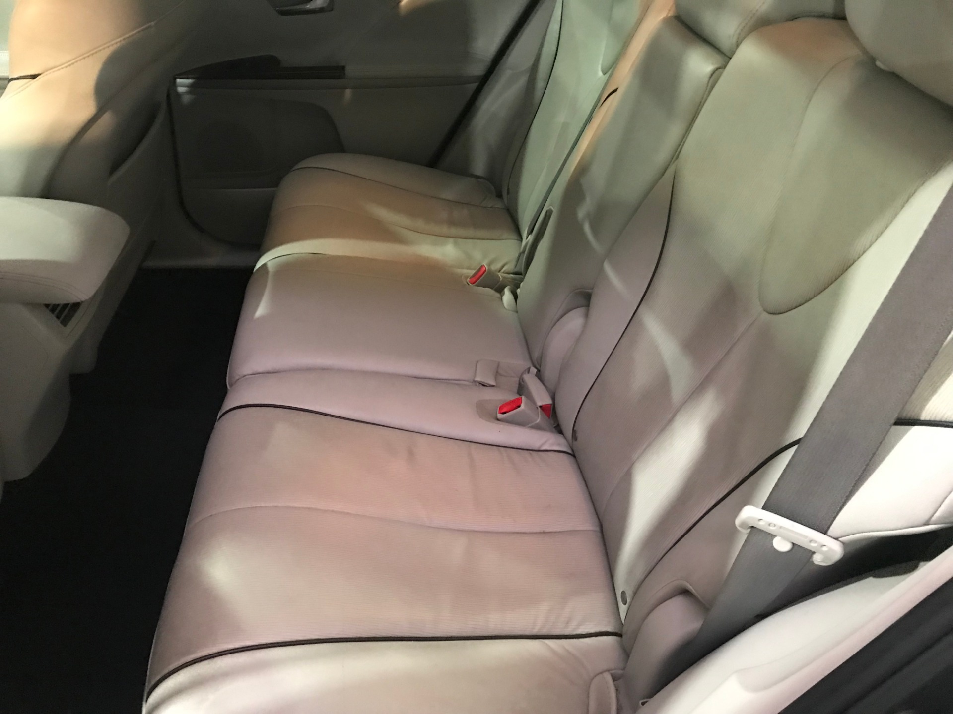 Used-2010-Toyota-Venza-AWD-V6