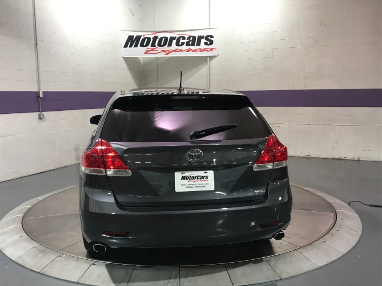 Used-2010-Toyota-Venza-AWD-V6