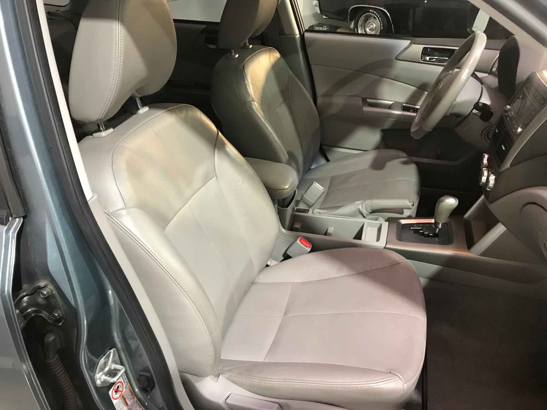 Used-2009-Subaru-Forester-25-X-Limited-AWD
