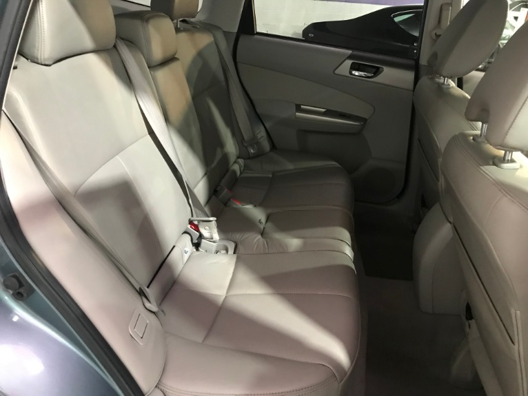 Used-2009-Subaru-Forester-25-X-Limited-AWD