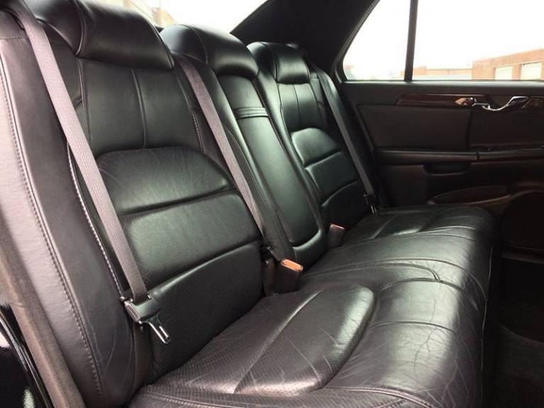 Used-2001-Cadillac-DeVille-DTS-4dr-Sedan