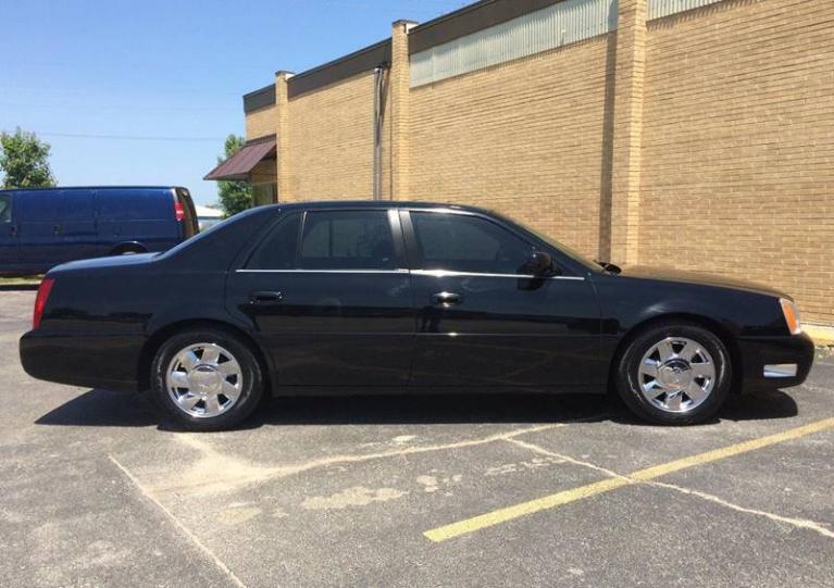 Used-2001-Cadillac-DeVille-DTS-4dr-Sedan