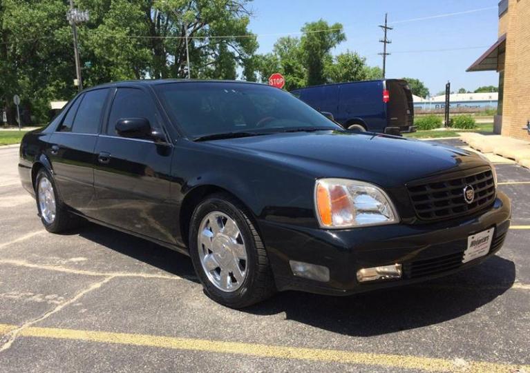 Used-2001-Cadillac-DeVille-DTS-4dr-Sedan