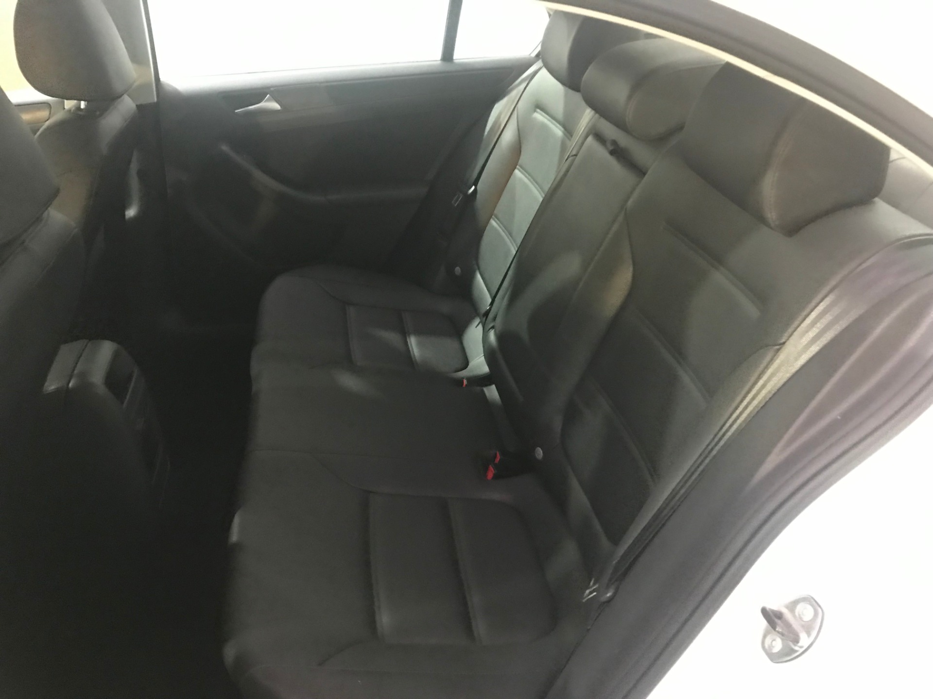Used-2012-Volkswagen-Jetta-SE