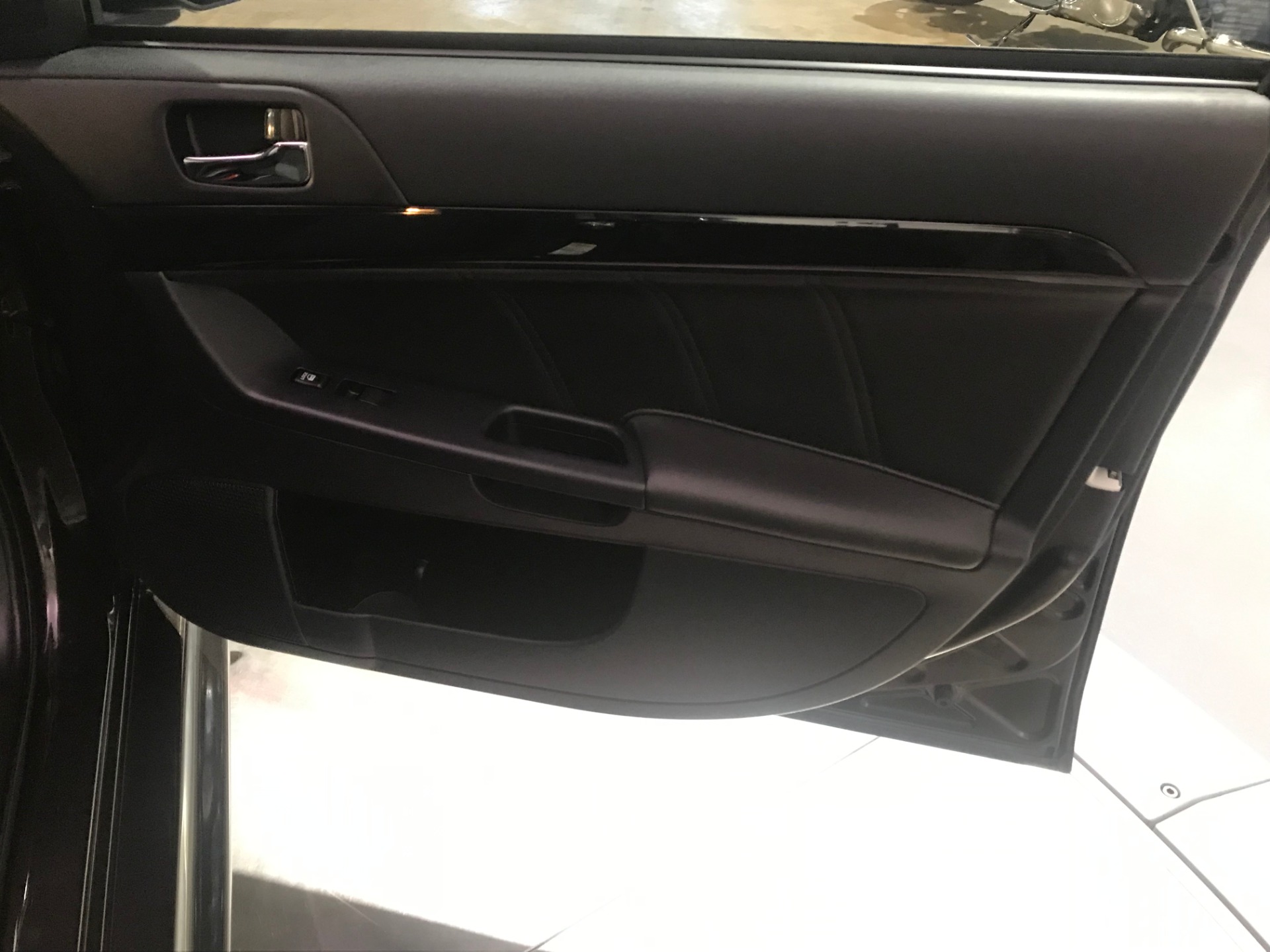Used-2015-Mitsubishi-Lancer-Evolution-GSR