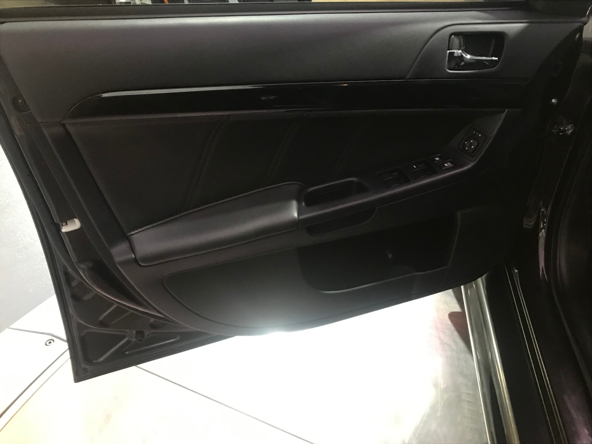 Used-2015-Mitsubishi-Lancer-Evolution-GSR