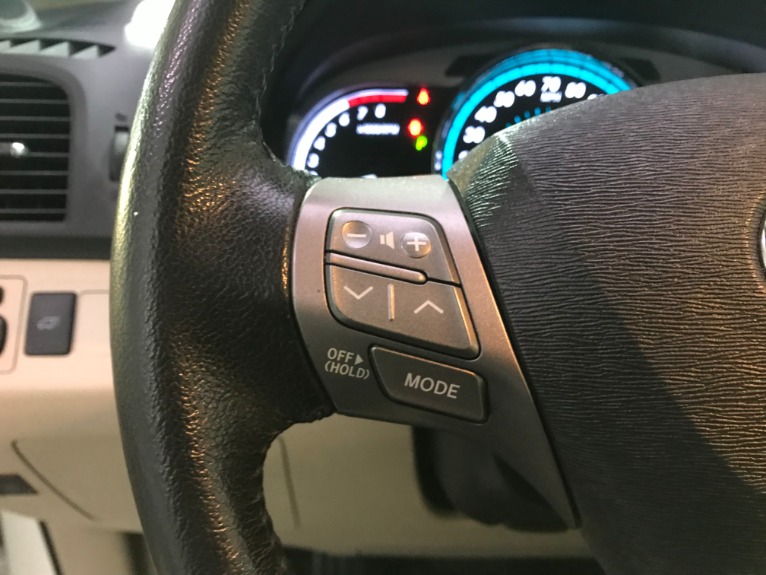 Used-2010-Toyota-Venza-AWD-V6