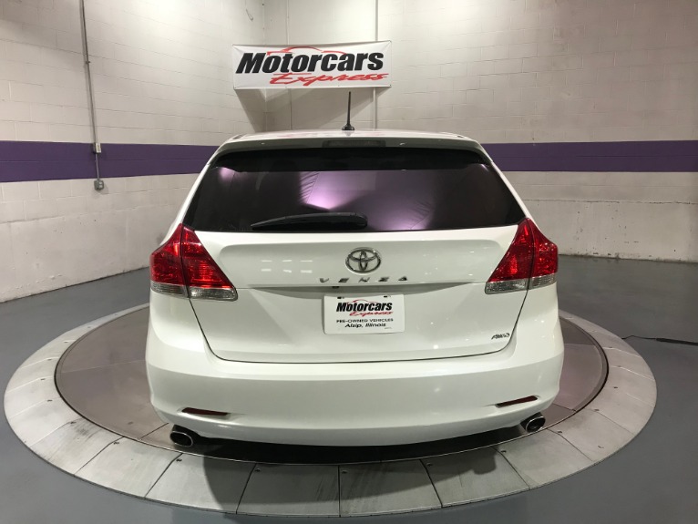 Used-2010-Toyota-Venza-AWD-V6