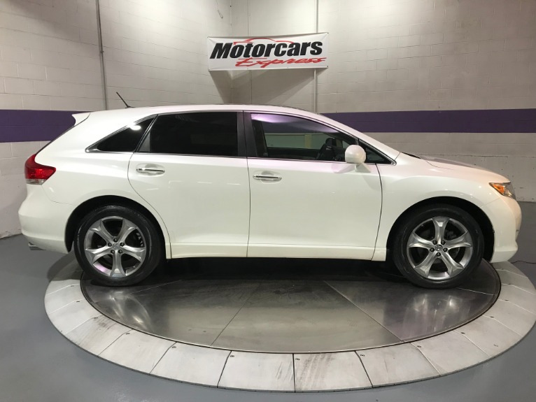 Used-2010-Toyota-Venza-AWD-V6