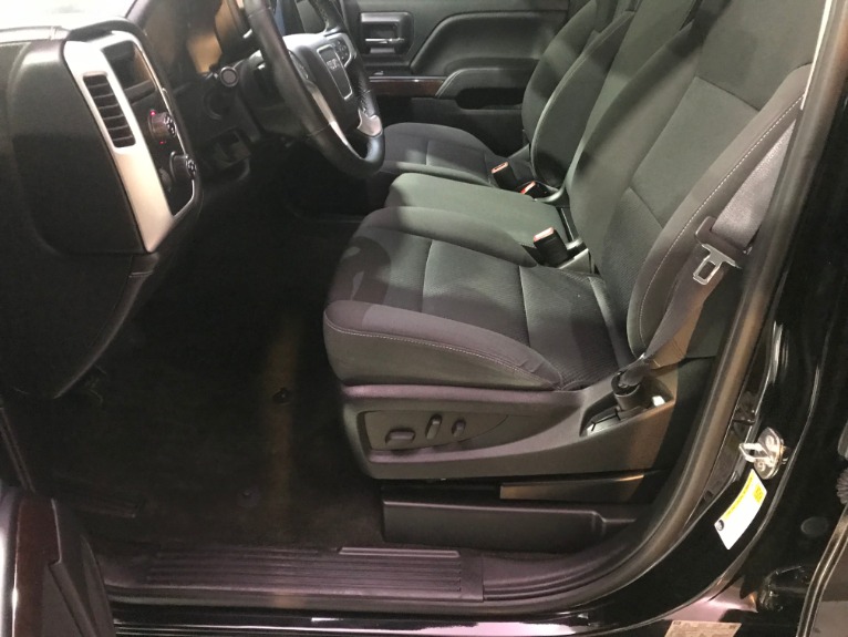 Used-2015-GMC-Sierra-1500-SLE-4X4