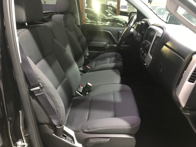 Used-2015-GMC-Sierra-1500-SLE-4X4