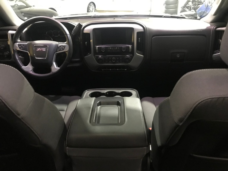 Used-2015-GMC-Sierra-1500-SLE-4X4