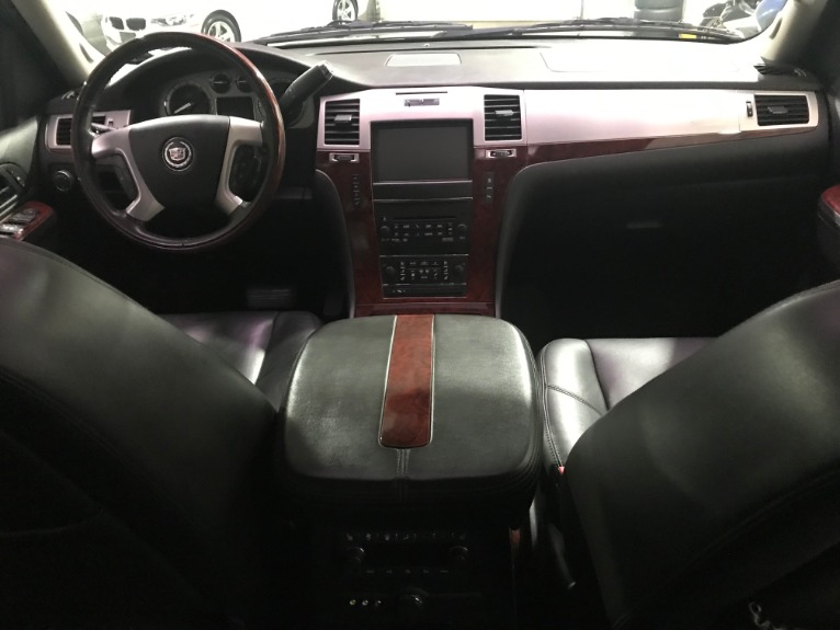 Used-2011-Cadillac-Escalade