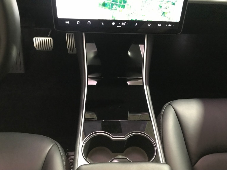 Used-2018-Tesla-Model-3-Long-Range-AWD
