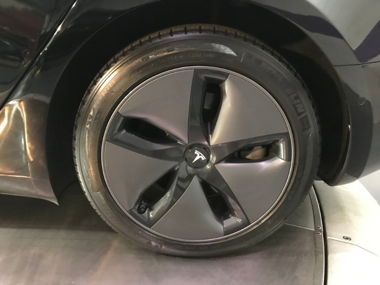 Used-2018-Tesla-Model-3-Long-Range-AWD