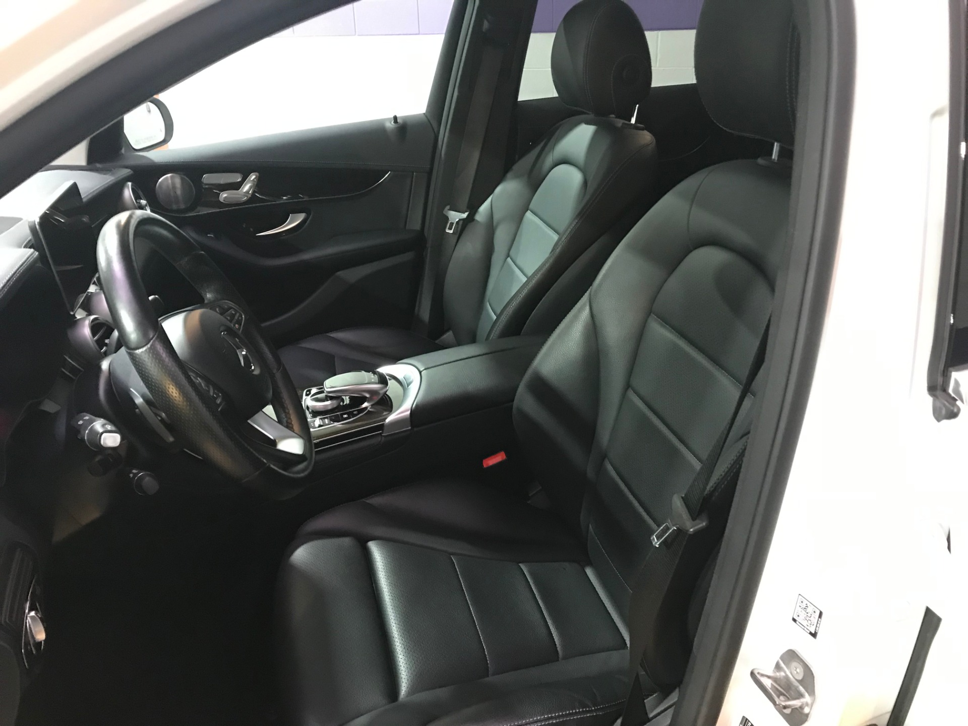 Used-2016-Mercedes-Benz-GLC-GLC-300-4MATIC-AWD