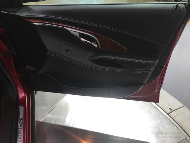 Used-2013-Buick-LaCrosse-Leather