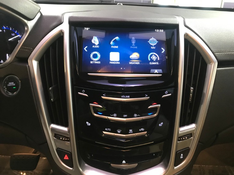 Used-2014-Cadillac-SRX-Luxury-Collection