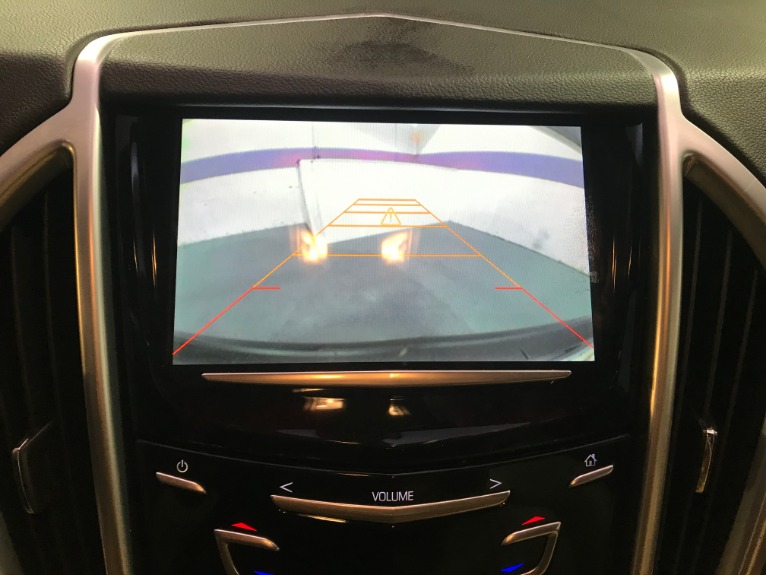 Used-2014-Cadillac-SRX-Luxury-Collection