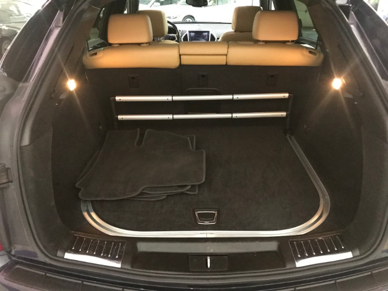 Used-2014-Cadillac-SRX-Luxury-Collection