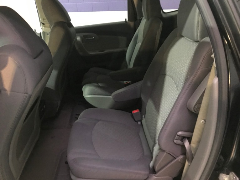 Used-2011-Chevrolet-Traverse-LT-FWD
