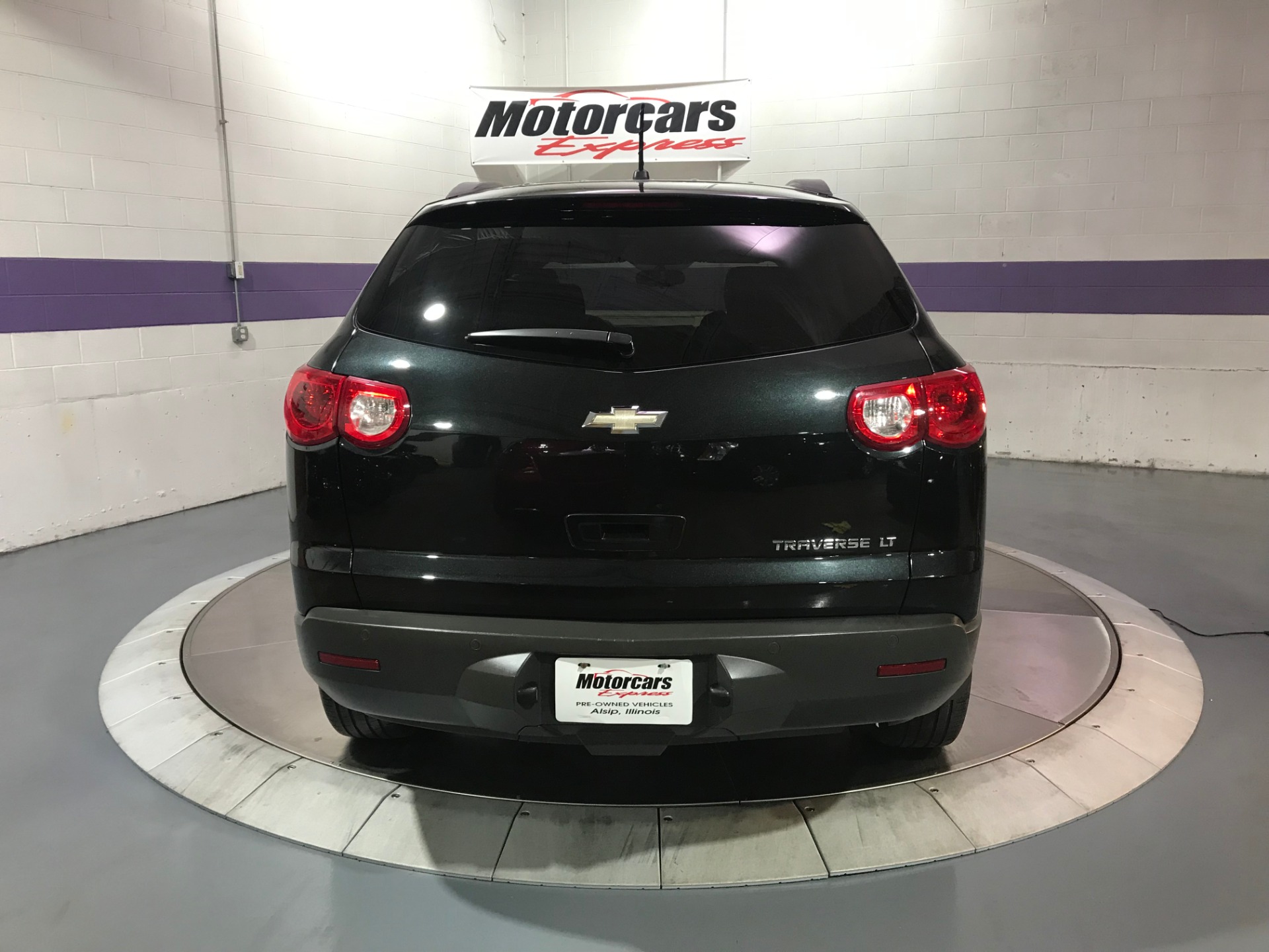 Used-2011-Chevrolet-Traverse-LT-FWD