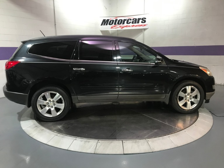 Used-2011-Chevrolet-Traverse-LT-FWD