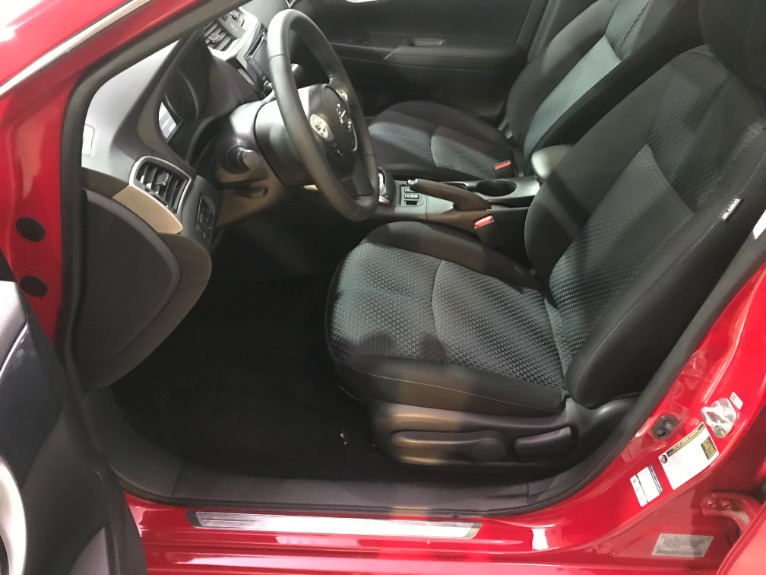 Used-2016-Nissan-Sentra-SR