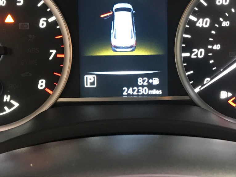 Used-2016-Nissan-Sentra-SR
