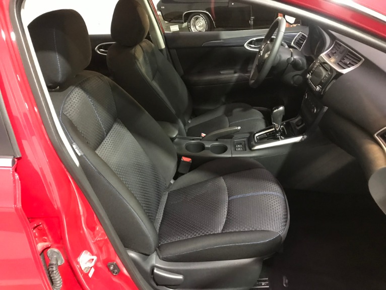 Used-2016-Nissan-Sentra-SR