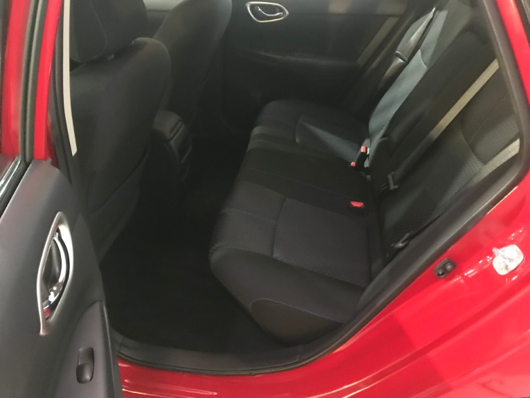 Used-2016-Nissan-Sentra-SR