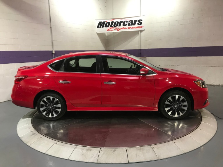 Used-2016-Nissan-Sentra-SR
