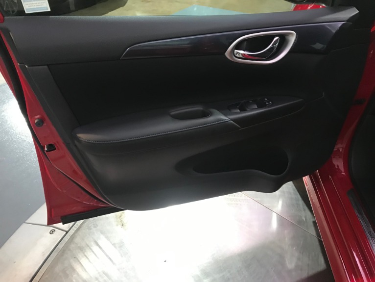 Used-2016-Nissan-Sentra-SR