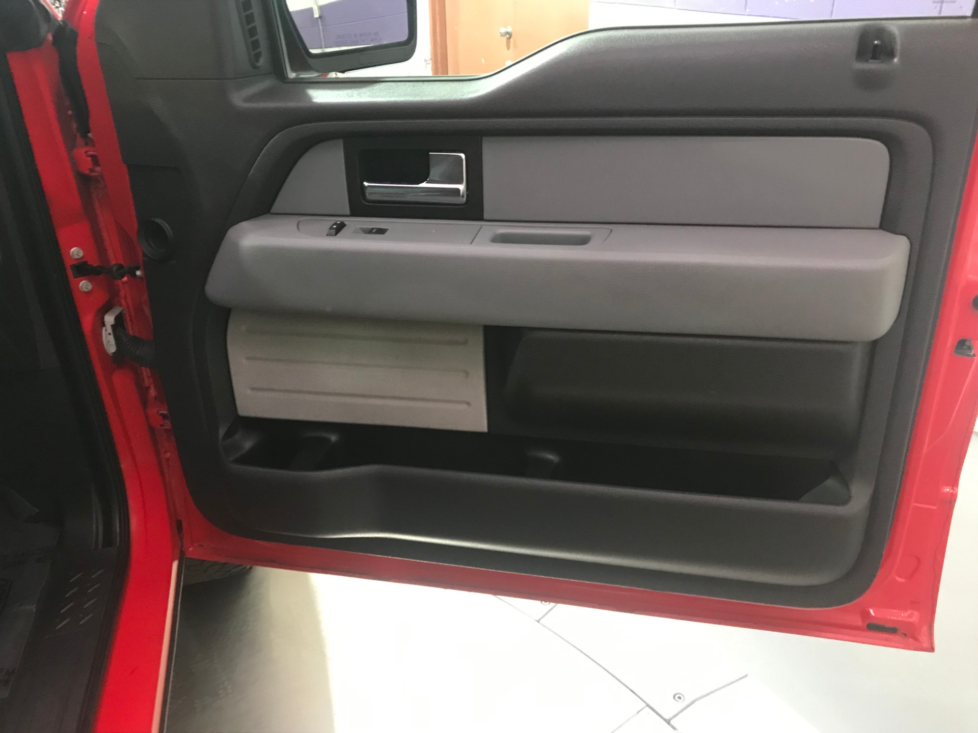 Used-2013-Ford-F-150-STX