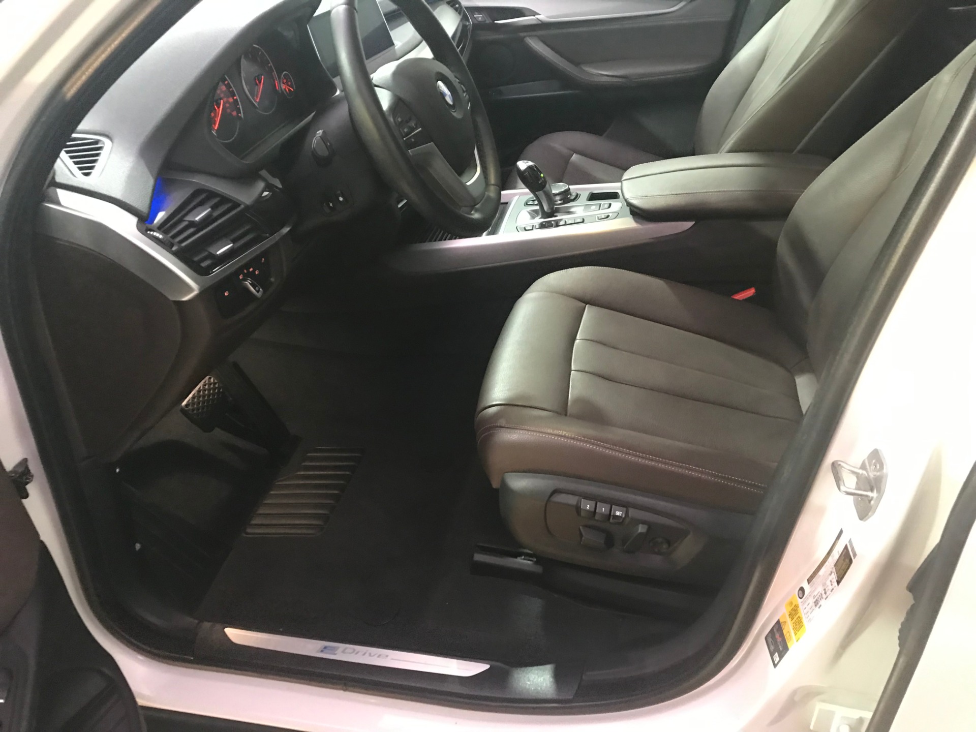 Used-2016-BMW-X5-xDrive40e
