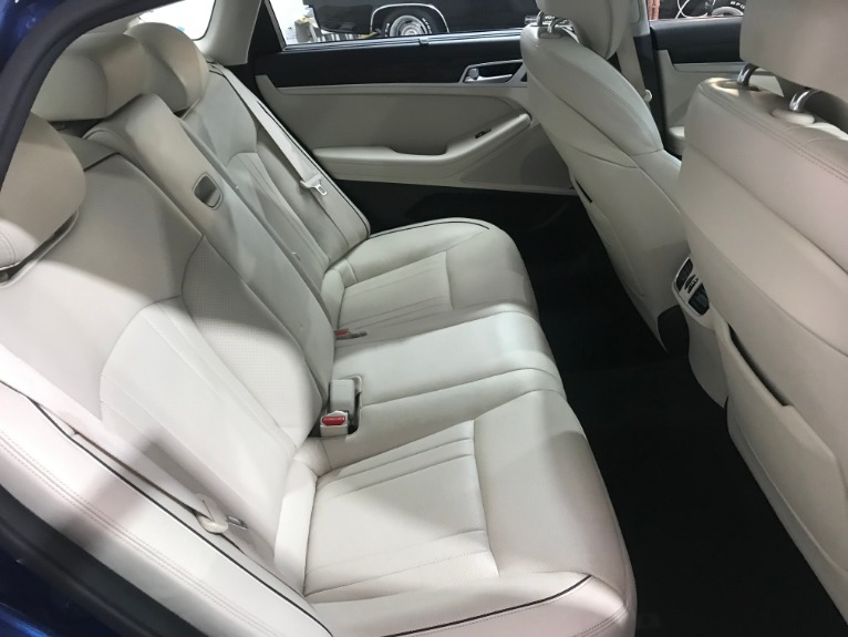 Used-2016-Hyundai-Genesis-38L-Tech-Ultimate---Signature-Package
