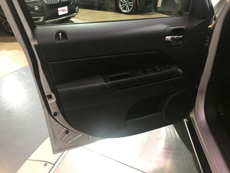 Used-2009-Jeep-Patriot-Sport
