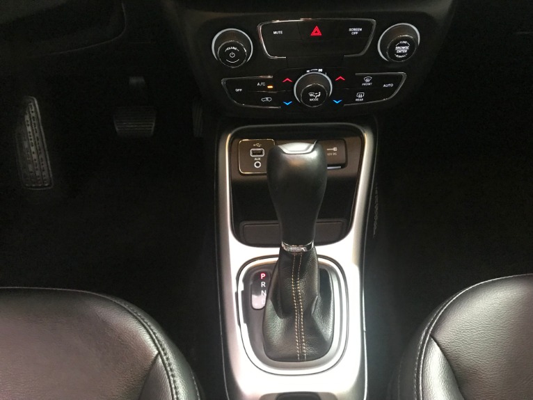 Used-2018-Jeep-Compass-Latitude