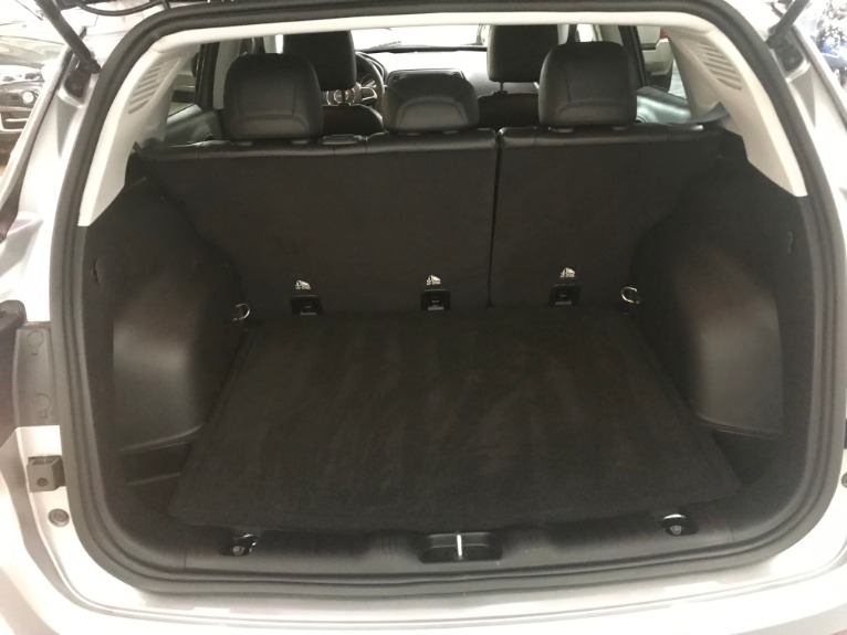Used-2018-Jeep-Compass-Latitude